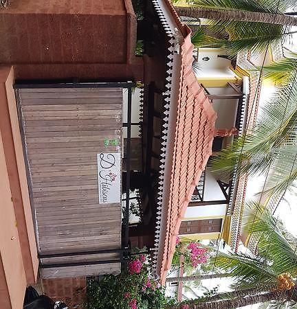De Hibiscus Hotell Candolim Eksteriør bilde